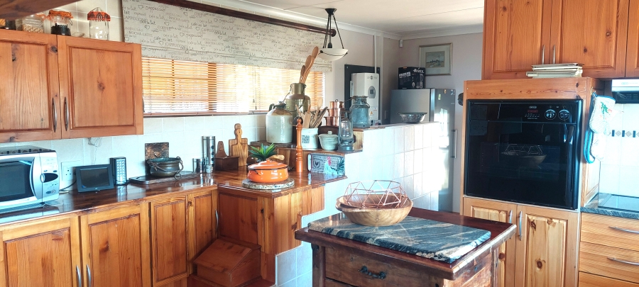 4 Bedroom Property for Sale in Dana Bay Western Cape